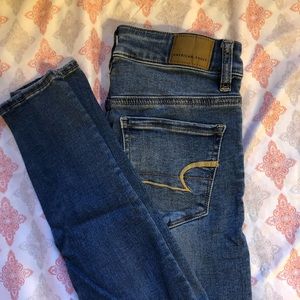Light Washed American Eagle Jeans